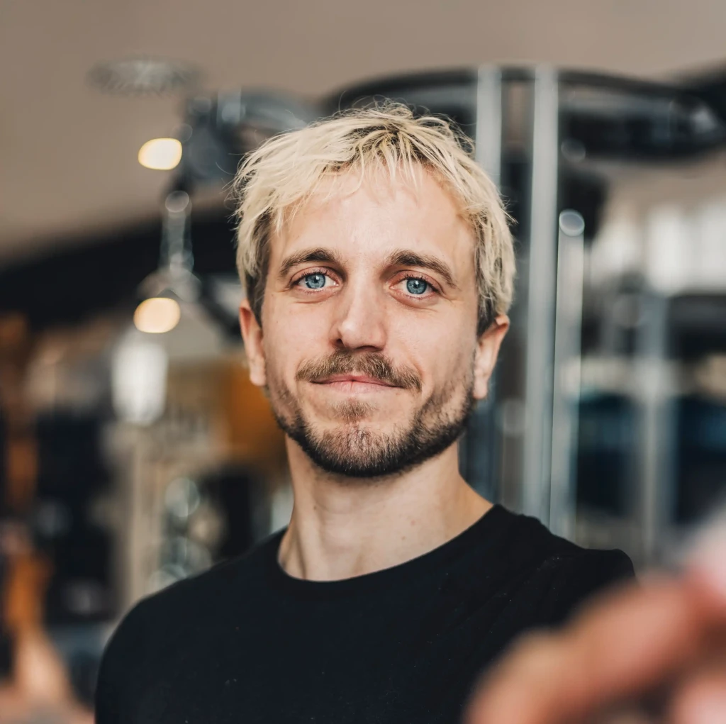 Porträtfoto von Johannes Aigner, Personal Trainer